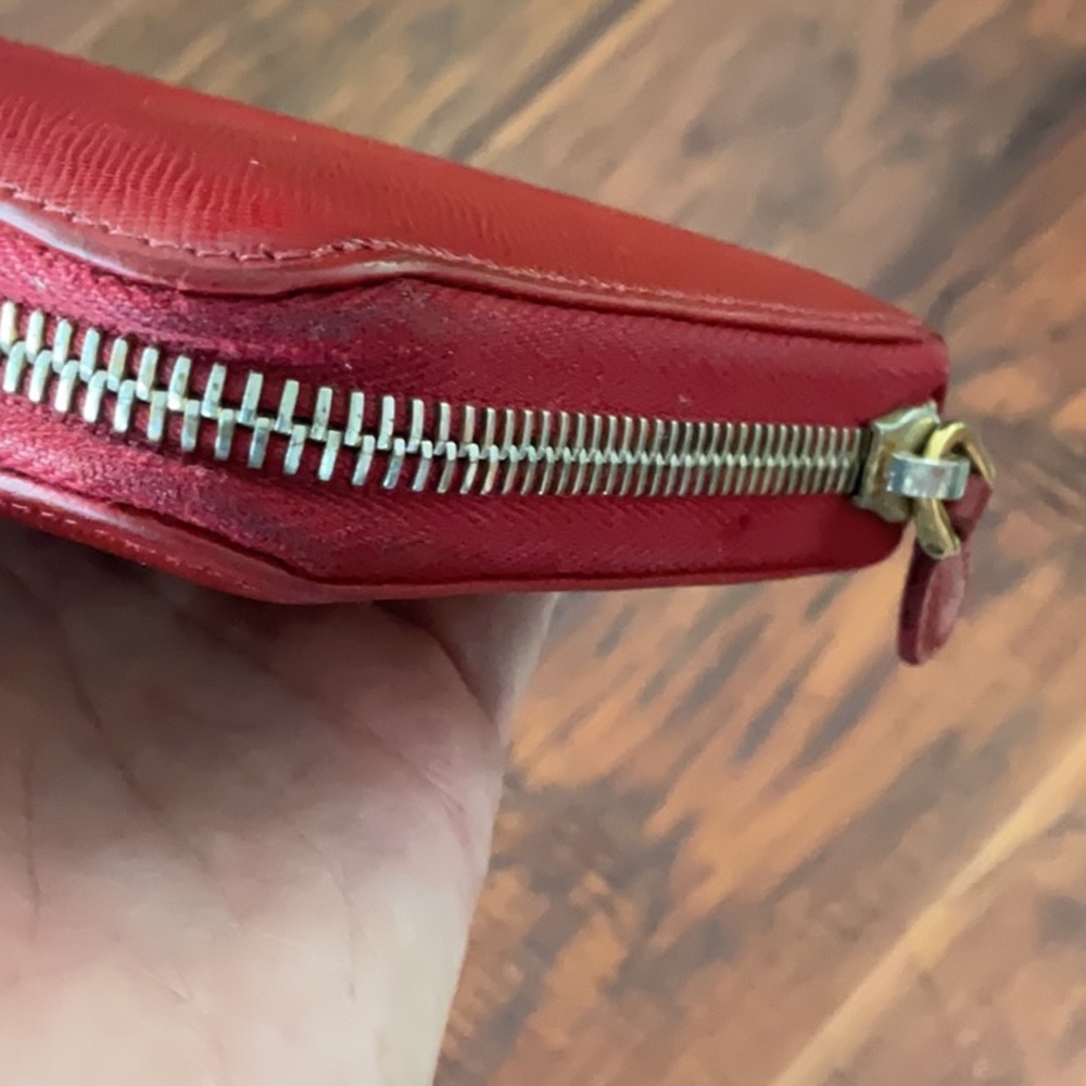Prada SALE $85 RED Leather Zippy Wallet - Picture 8 of 11